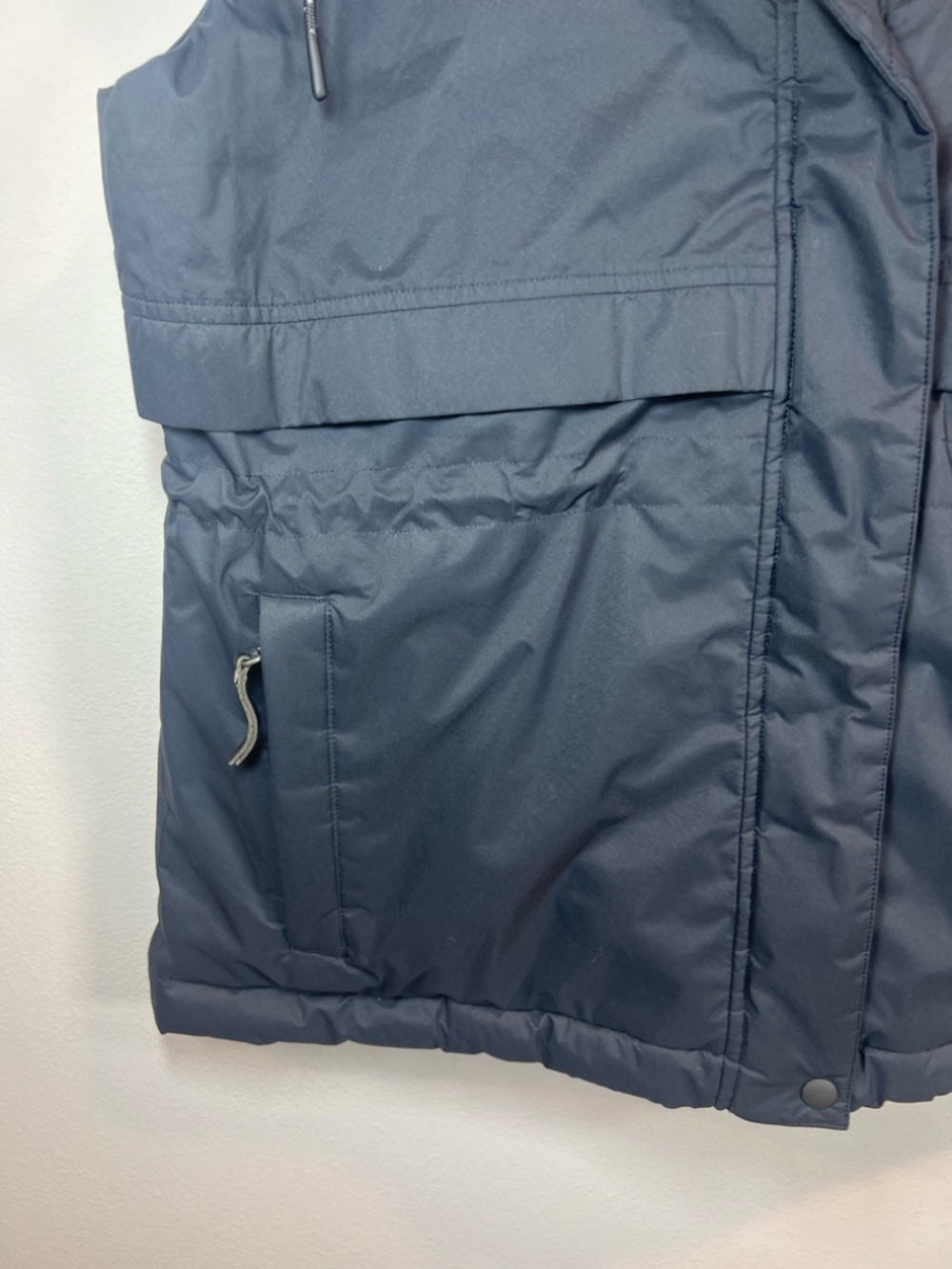 Prana Hooded Puffer Vest Black Lined Pockets Full Zip Outdoor Cozy Winter Large - Picture 4 of 16
